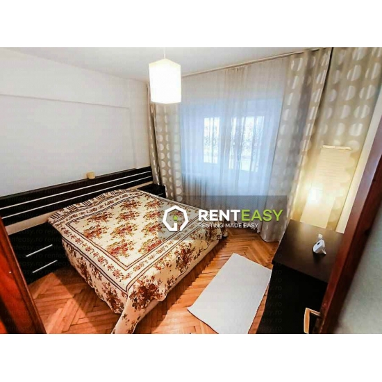 De vanzare! Apartament cu 4 camere situat in zona Pacurari